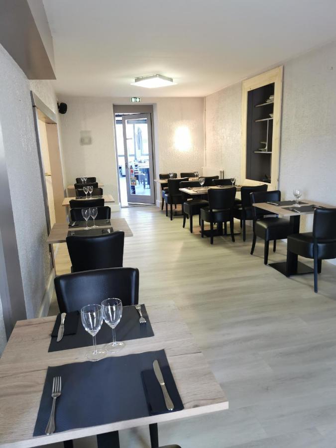 Le P'Tit Bouchon Hotel Rambervillers Kültér fotó