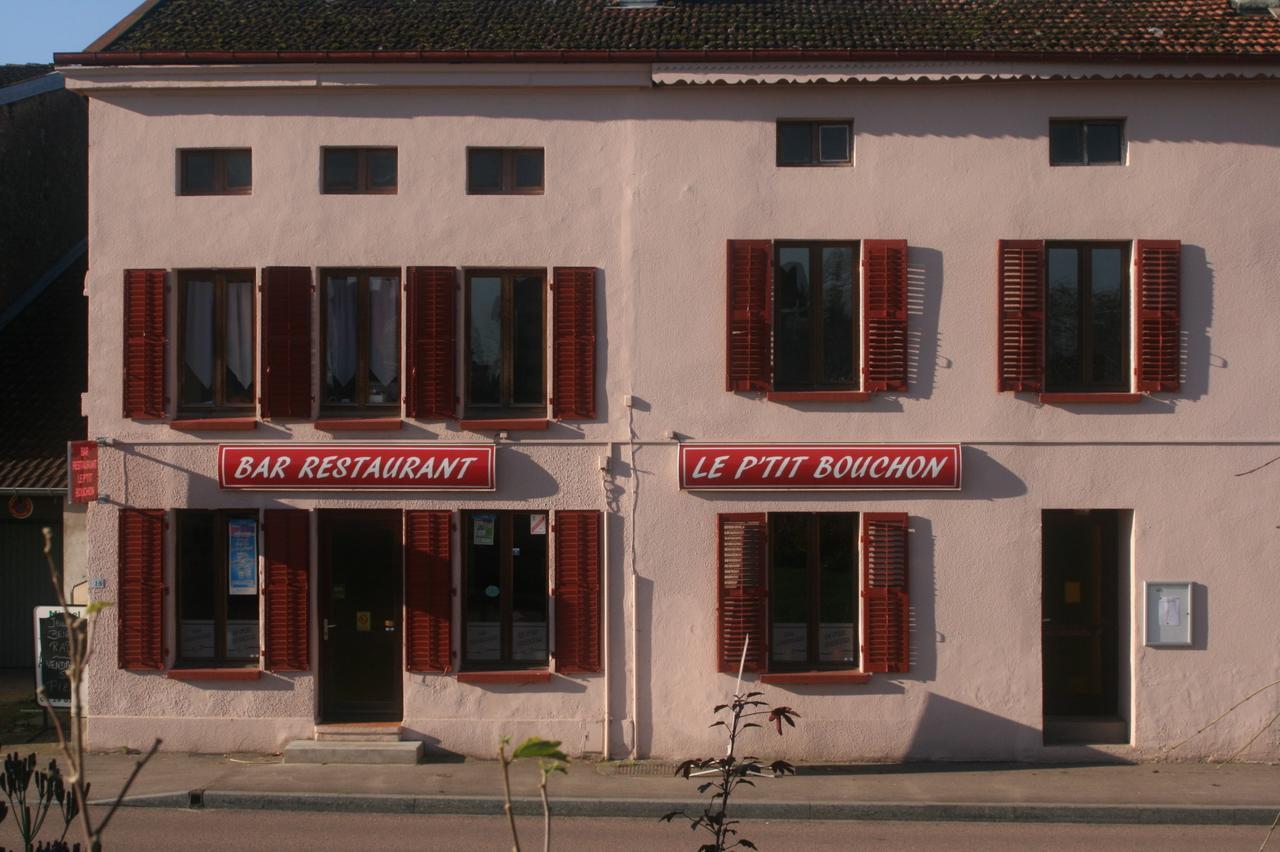 Le P'Tit Bouchon Hotel Rambervillers Kültér fotó